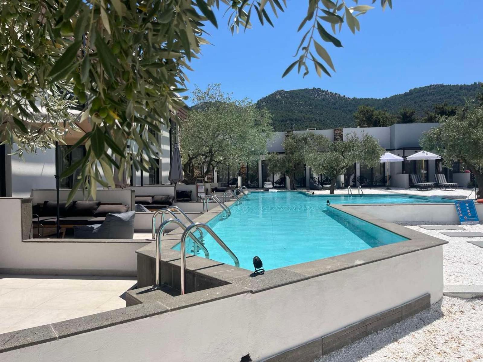The Olive Hills Hotel Skala Rachoni  Buitenkant foto